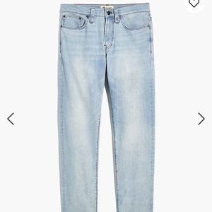 NWT men’s Madewell: Athletic Slim Jeans in Delray Wash